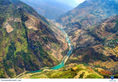 Ảnh của Khám phá những địa điểm du lịch đẹp nhất Hà Giang